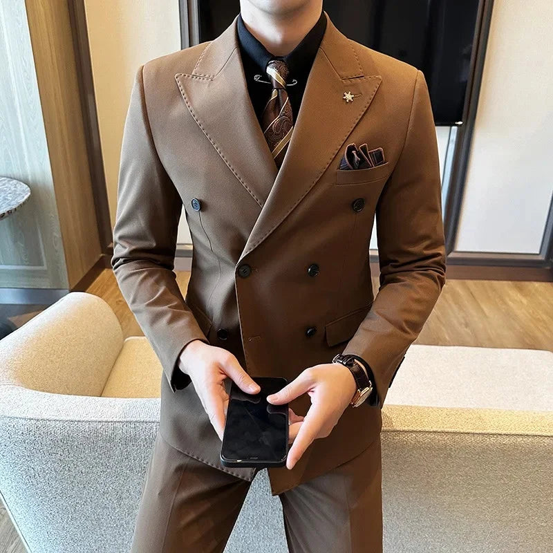 Double Breasted Suit with Lapal